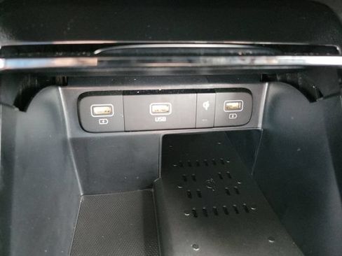 Certified 2022 Kia Sorento SX AWD/4WD image 35
