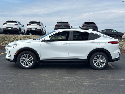 New 2026 Buick Envista Preferred w/ Advanced Safety Package FWD image 6