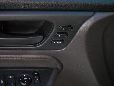 Used 2018 Honda Odyssey Touring image 19