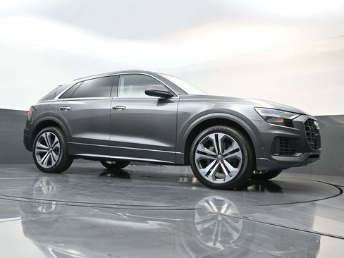 Used 2019 Audi Q8 Premium Plus image 23