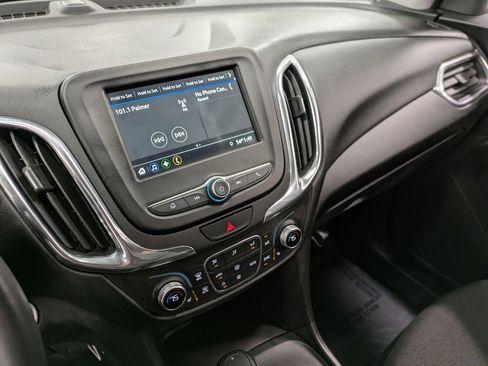 Used 2019 Chevrolet Equinox LT AWD/4WD image 11