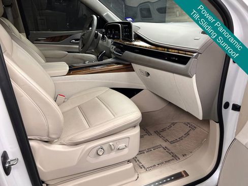 Used 2022 Cadillac Escalade ESV Sport Platinum AWD/4WD image 8