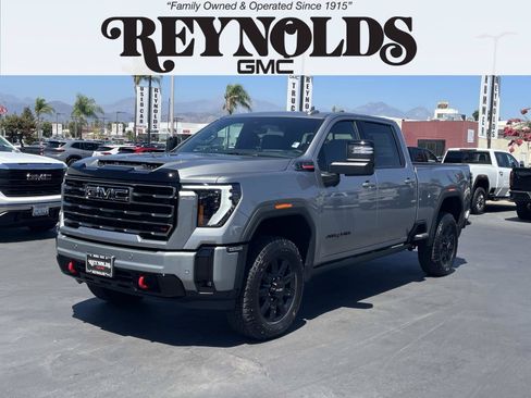 New 2026 GMC Sierra 2500 AT4 w/ AT4 Premium Plus Package AWD/4WD image 1