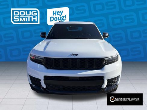 Used 2023 Jeep Grand Cherokee L Laredo AWD/4WD image 9