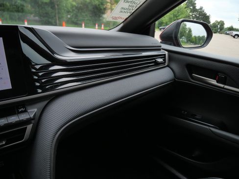 Certified 2025 Toyota Camry SE FWD image 24