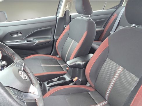 Used 2023 Nissan Versa SR w/ Trunk Package image 24