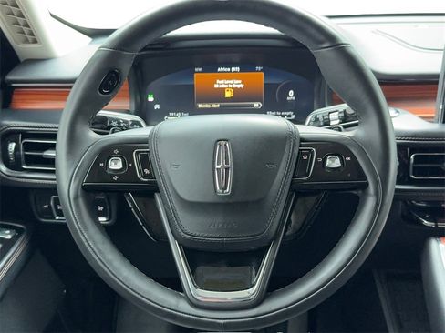 Used 2024 Lincoln Aviator Reserve w/ Equipment Group 201A image 19
