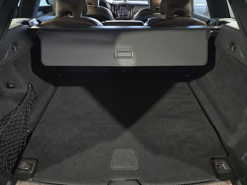 Used 2021 Volvo XC60 T8 Inscription Expression image 29