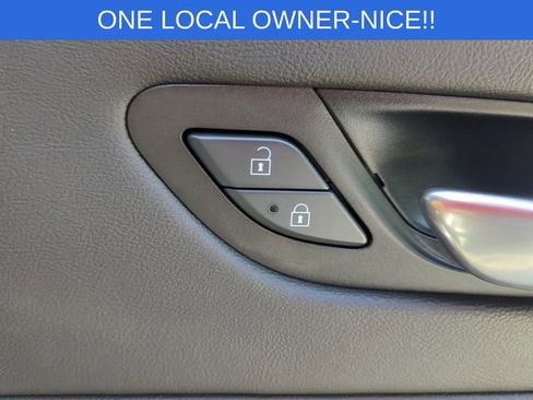 Used 2024 Cadillac Escalade Premium Luxury w/ Performance Package AWD/4WD image 38