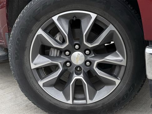 Used 2021 Chevrolet Silverado 1500 LT w/ Texas Edition Plus image 12