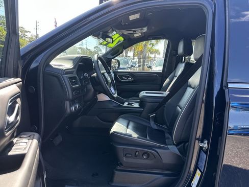 Used 2024 GMC Yukon SLT RWD image 19