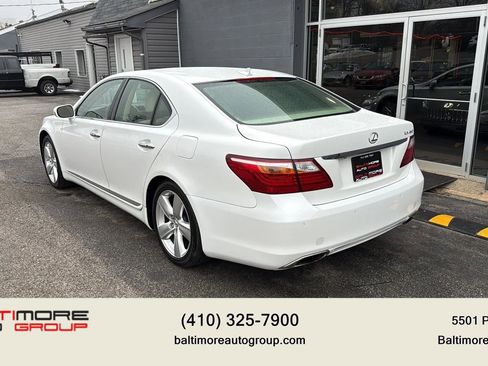 Used 2011 Lexus LS 460 w/ Comfort Pkg image 6