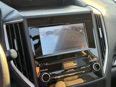 Used 2019 Subaru Forester Premium w/ All-Weather Package image 10