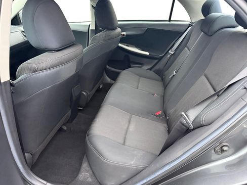 Used 2012 Toyota Corolla S image 16