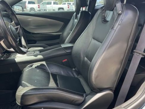 Used 2010 Chevrolet Camaro SS RWD image 30