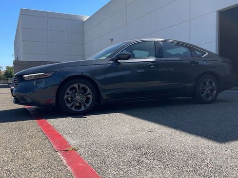 Used 2023 Honda Accord EX image 1
