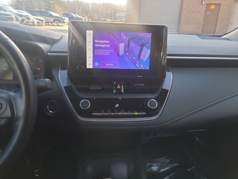 Used 2023 Toyota Corolla SE image 20