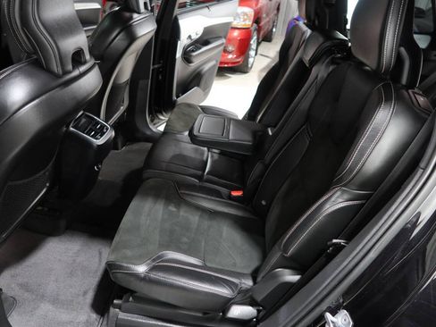 Used 2019 Volvo XC90 T6 R-Design w/ Protection Package Premier AWD/4WD image 19