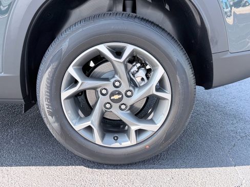 New 2026 Chevrolet Trax LT w/ Driver Confidence Package FWD image 29