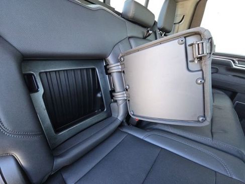 Used 2025 Chevrolet Silverado 3500 LTZ w/ LTZ Plus Package image 18