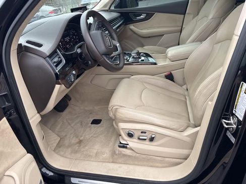 Used 2018 Audi Q7 3.0T Prestige image 11