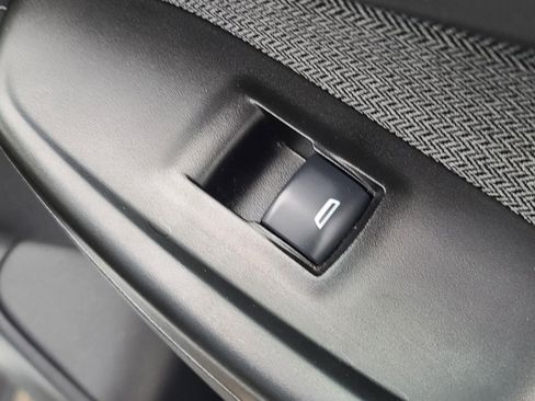 Used 2023 Chevrolet TrailBlazer LS image 21