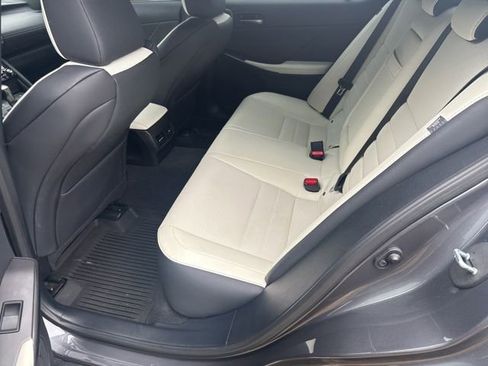 Used 2022 Lexus IS 350 F Sport w/ Navigation Package AWD/4WD image 11