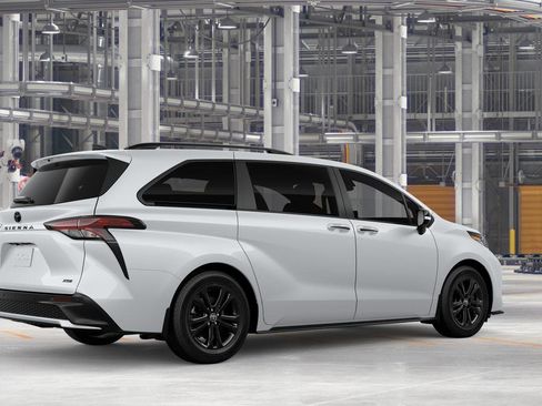 New 2026 Toyota Sienna XSE image 10