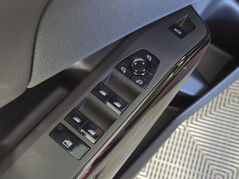 Used 2026 BMW X3 xDrive30 w/ Convenience Package image 10