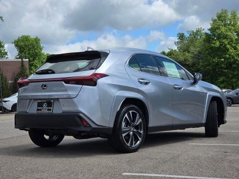 New 2026 Lexus UX 300h AWD image 26