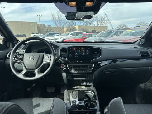 Certified 2023 Honda Passport Elite image 20