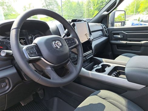 New 2025 RAM 2500 Big Horn image 15