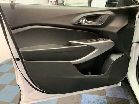 New 2026 Chevrolet Trax LS FWD image 9