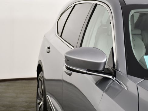 Used 2025 Acura MDX SH-AWD w/ Technology Package image 14
