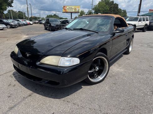 Used 1998 Ford Mustang GT RWD image 1