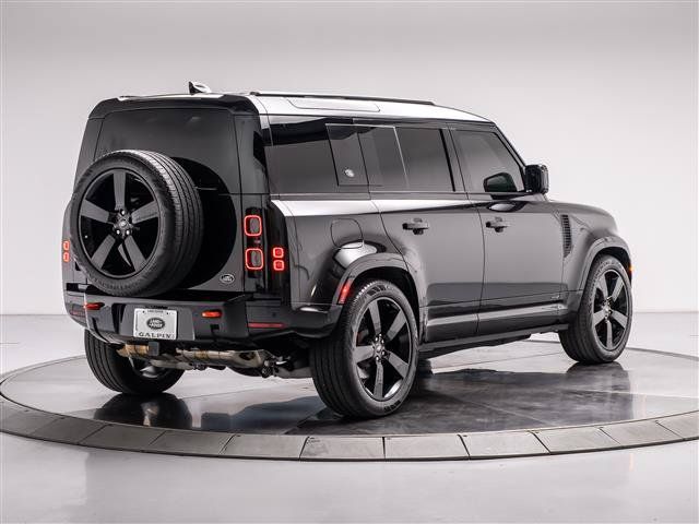 Used 2023 Land Rover Defender 110 X AWD/4WD image 5