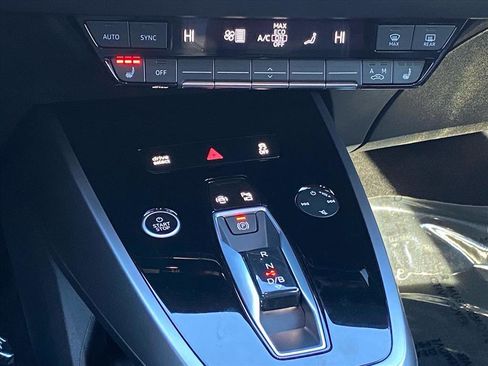 Used 2023 Audi Q4 e-tron Premium Plus w/ Premium Plus image 10