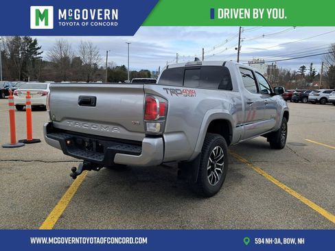 Used 2021 Toyota Tacoma TRD Sport AWD/4WD image 3