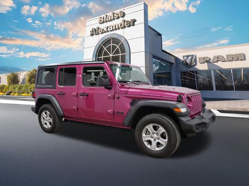 Used 2022 Jeep Wrangler Unlimited Sport AWD/4WD image 1