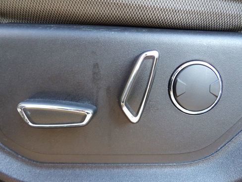 Used 2016 Ford F150 XLT w/ Equipment Group 302A Luxury image 13