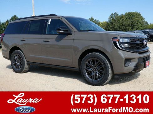 New 2027 Ford Expedition Platinum w/ Stealth Appearance Package AWD/4WD image 1
