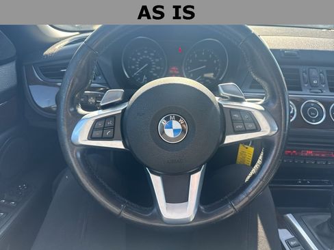 Used 2009 BMW Z4 sDrive35i image 16
