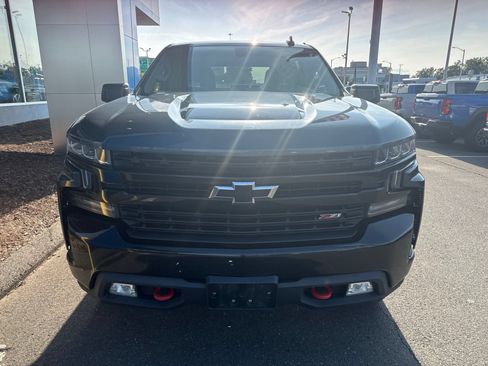 Used 2020 Chevrolet Silverado 1500 LT Trail Boss w/ Convenience Package AWD/4WD image 3