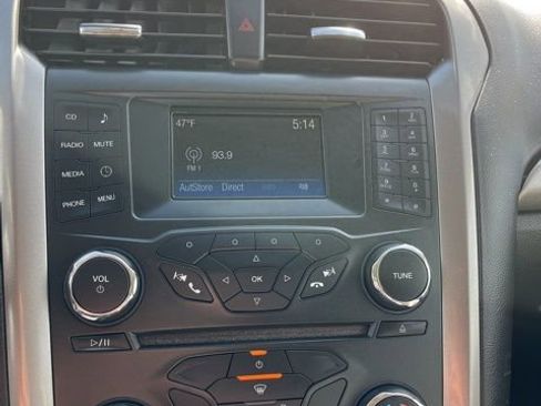 Used 2018 Ford Fusion S FWD image 41