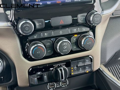 Used 2021 RAM 1500 Laramie image 21