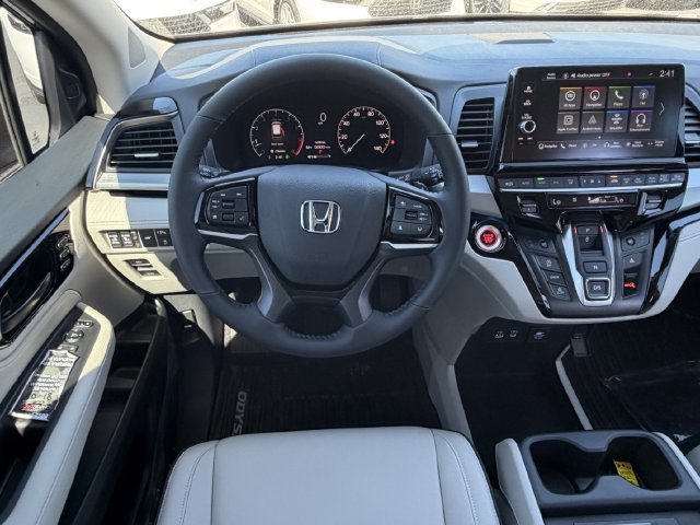 New 2027 Honda Odyssey Touring image 41