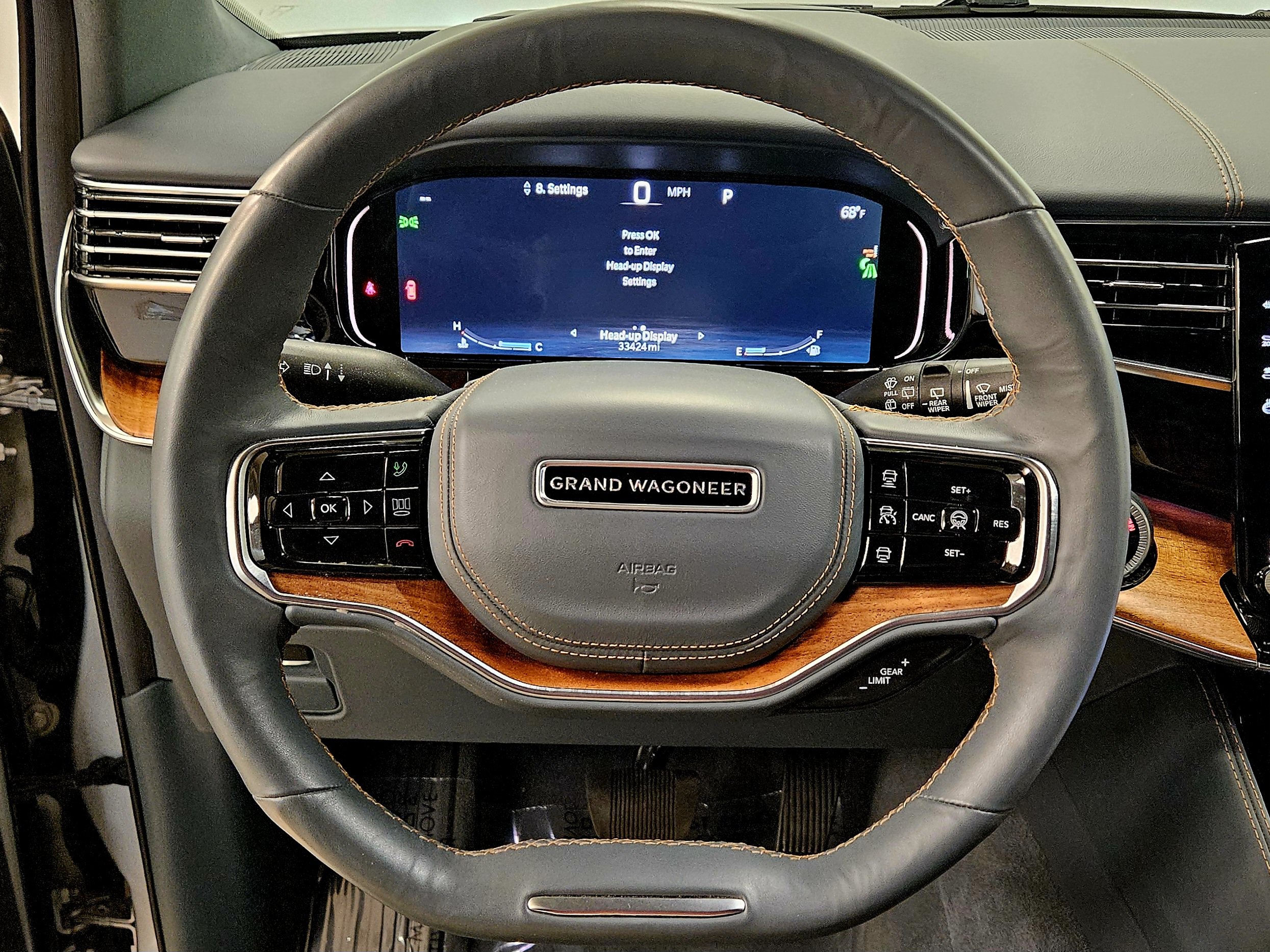 Used 2022 Jeep Grand Wagoneer Series II w/ Convenience Group III AWD/4WD image 43