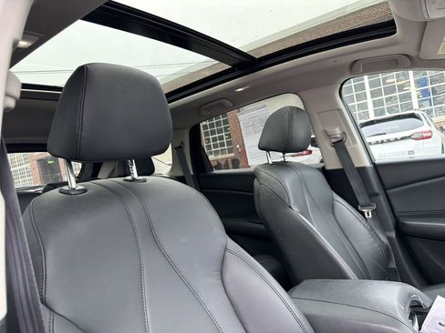 Used 2023 Acura RDX AWD image 9