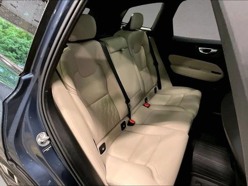 New 2026 Volvo XC60 B5 Plus w/ Protection Package Premier AWD/4WD image 25