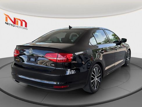 Used 2015 Volkswagen Jetta Sport FWD image 5